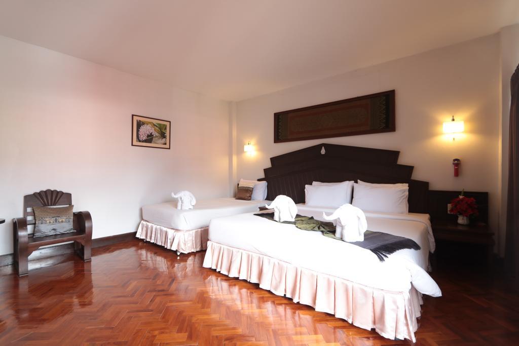 Baiyoke Chalet Hotel Mae Hong Son Exterior foto