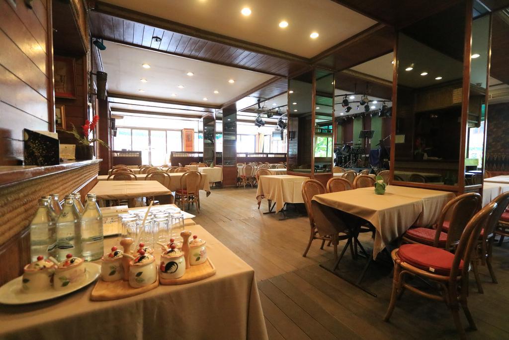 Baiyoke Chalet Hotel Mae Hong Son Exterior foto