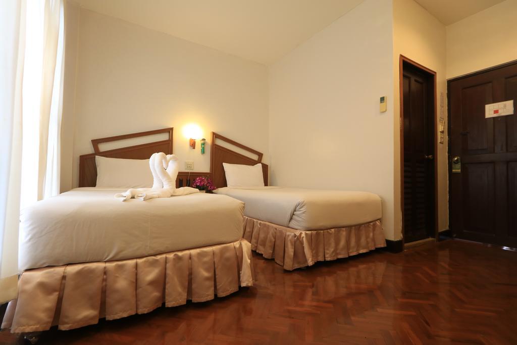 Baiyoke Chalet Hotel Mae Hong Son Exterior foto