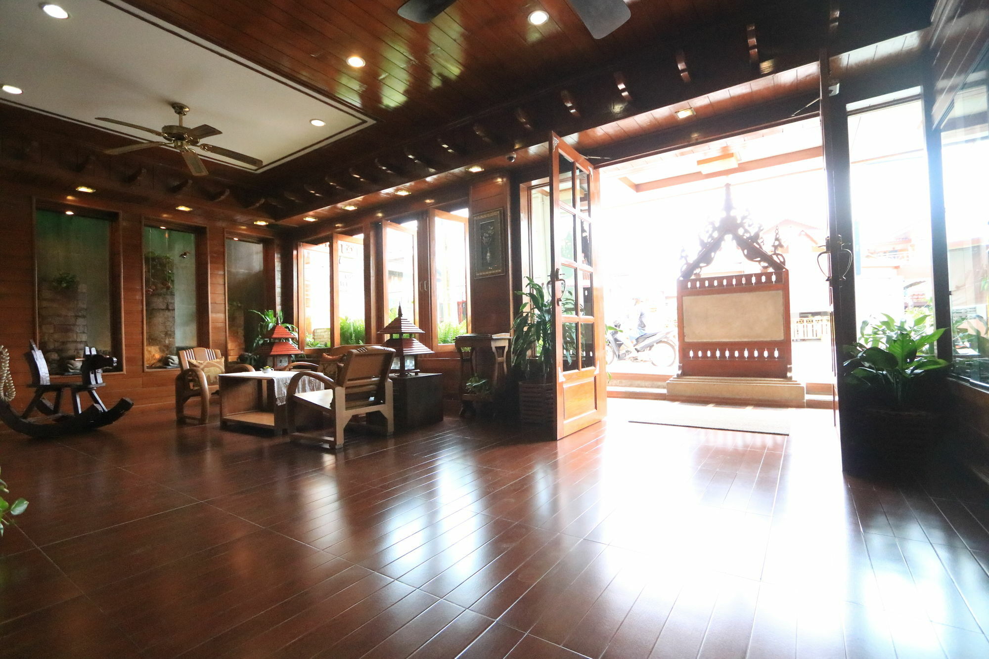 Baiyoke Chalet Hotel Mae Hong Son Exterior foto